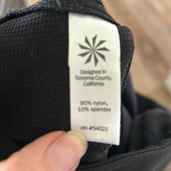 Athleta Black Wander Stash Skinny Ankle Pant - Picture 8 of 8